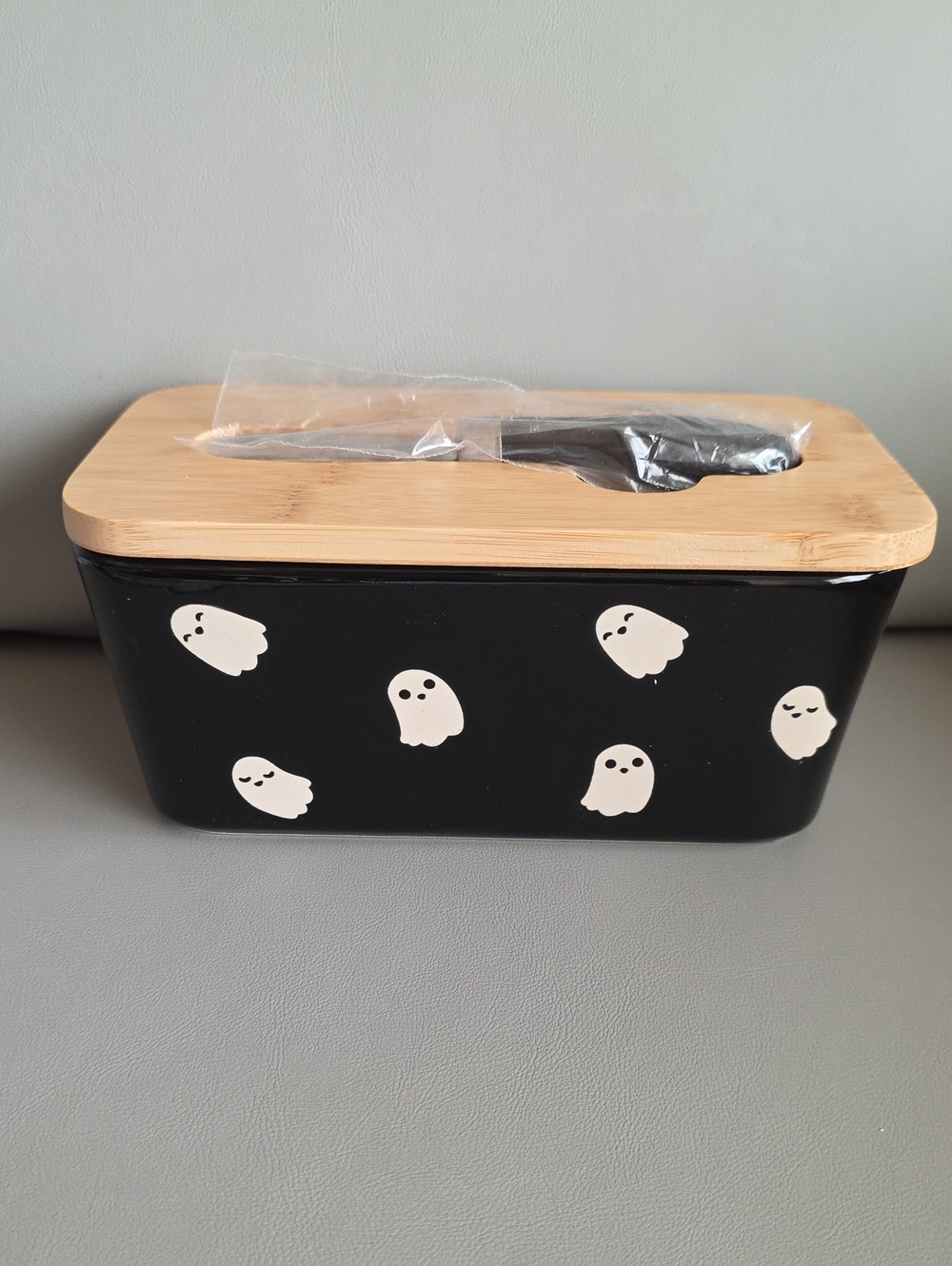 Cute Ghost Black Ceramic Storage with Bamboo Lid And Spreader Knife NWT